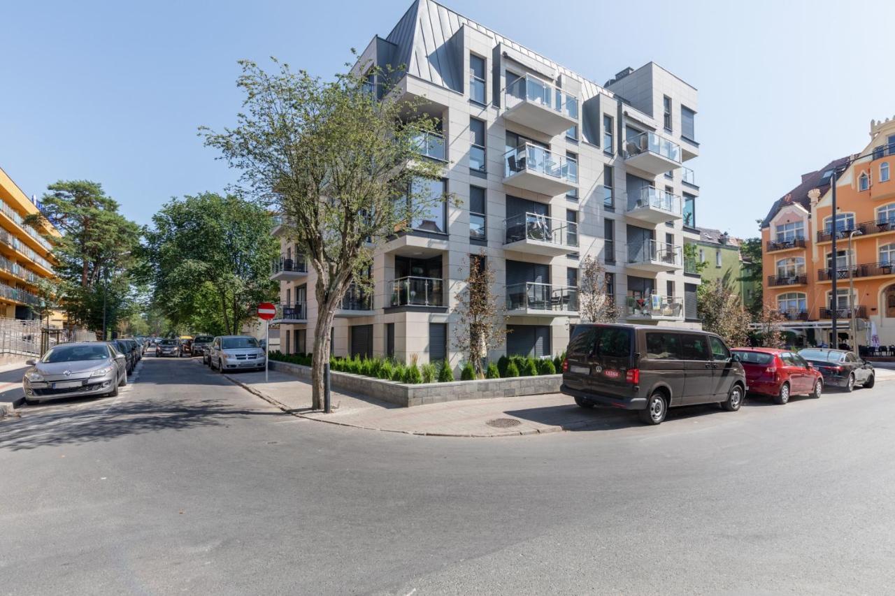 Premium Apartments Lissa By Noclegi Renters ชวีโนวิชแจ ภายนอก รูปภาพ