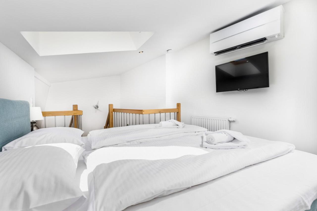 Premium Apartments Lissa By Noclegi Renters ชวีโนวิชแจ ภายนอก รูปภาพ