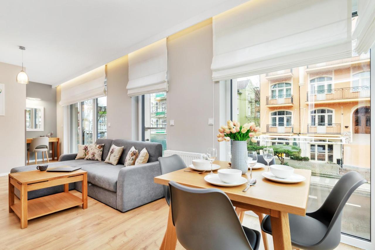 Premium Apartments Lissa By Noclegi Renters ชวีโนวิชแจ ภายนอก รูปภาพ